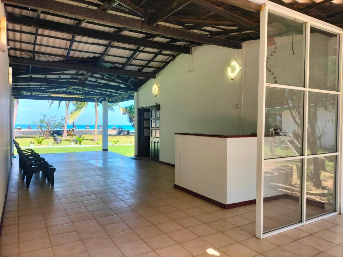 Hotel Coral Bay トリンコマリー エクステリア 写真